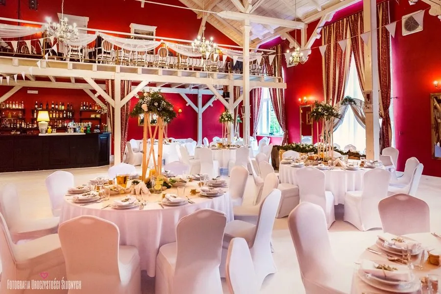 Sala balowa Dworu - 170 osób, dekoracje weselne, eventy gala